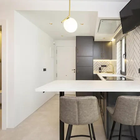 Cisneros By United Renters *